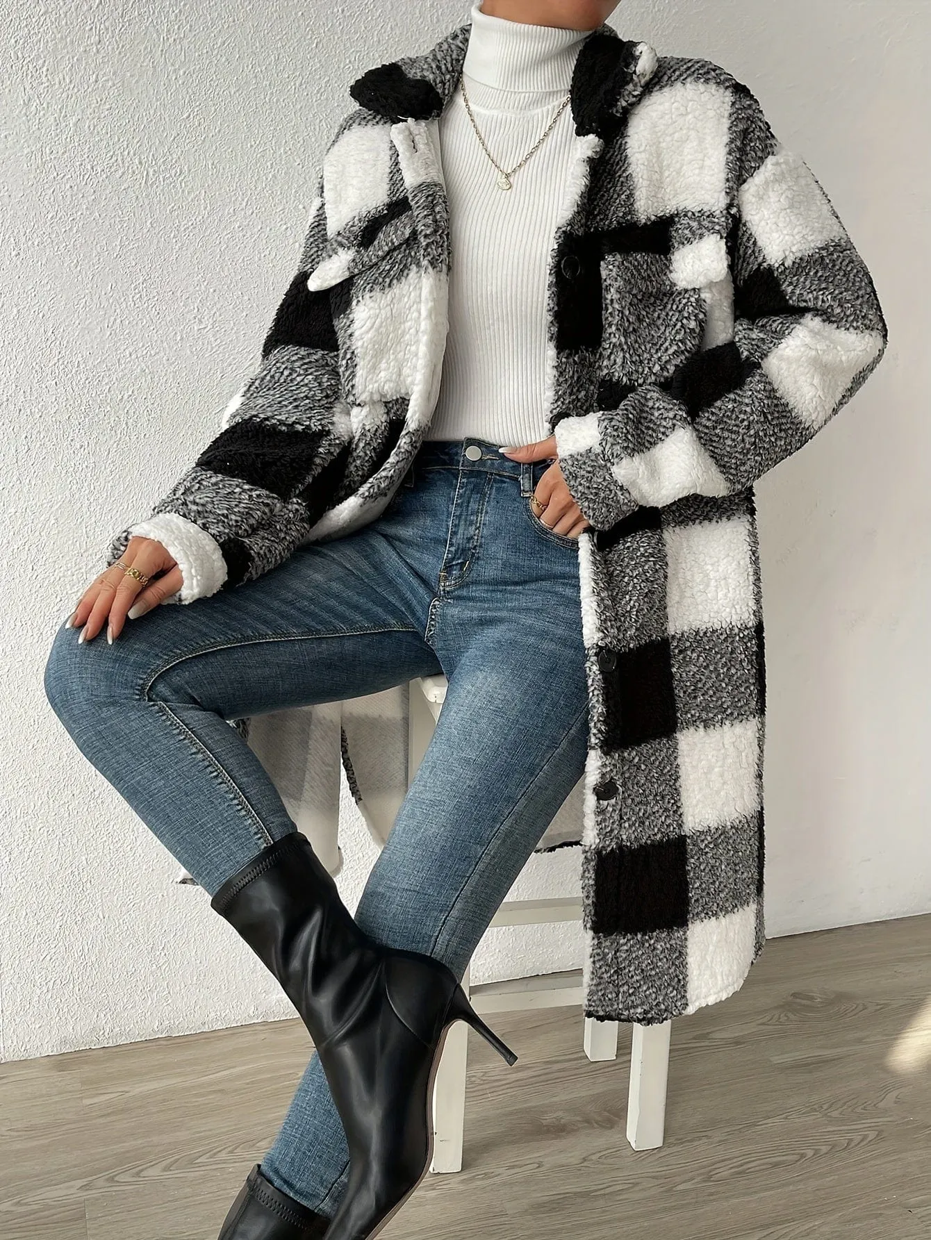 Casual Checkered Fleece Jacket