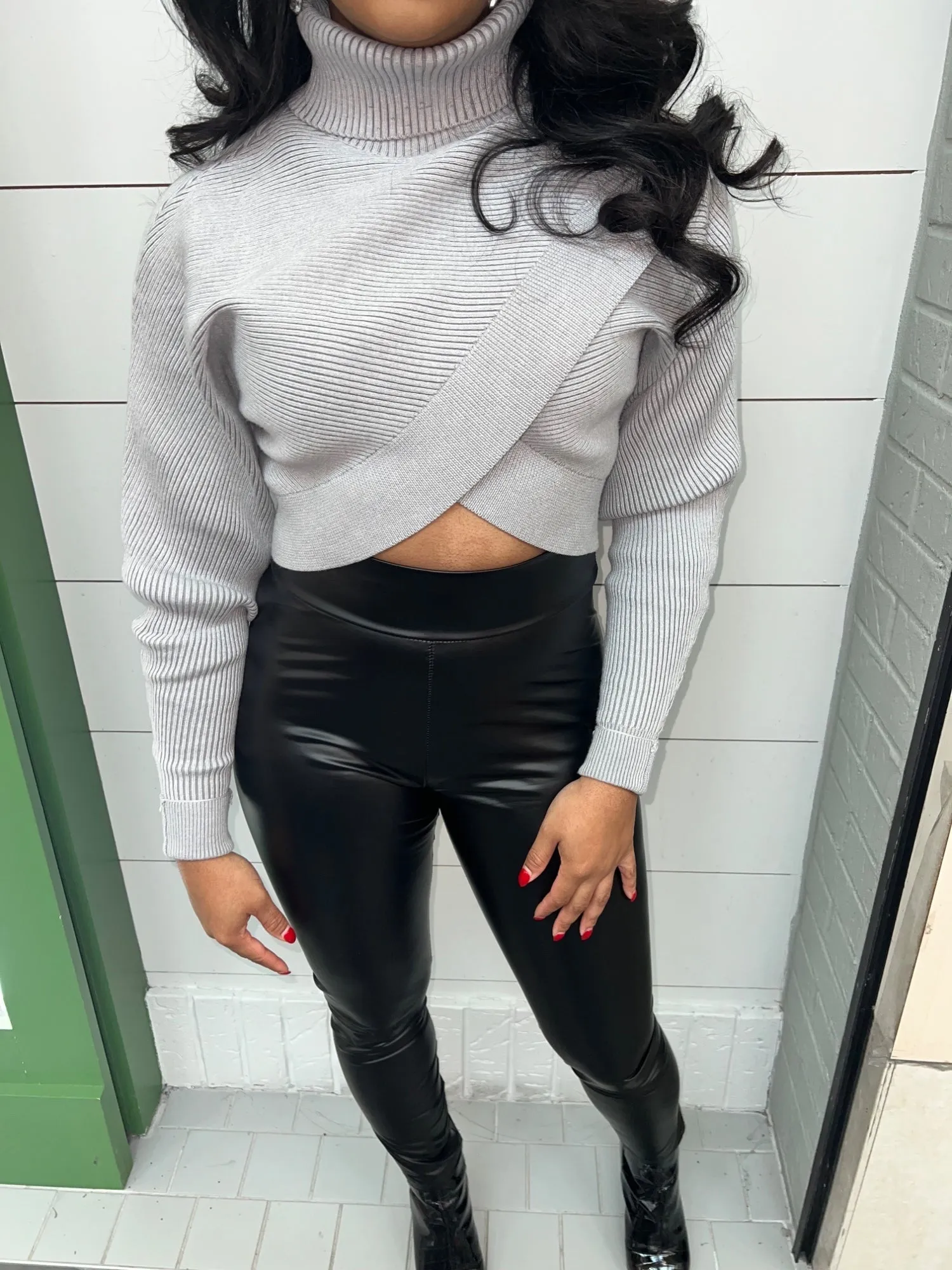 Dani TurtleNeck Crop Sweater