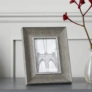 Grey Wood Effect  6" x 4" Photo Frame - Single