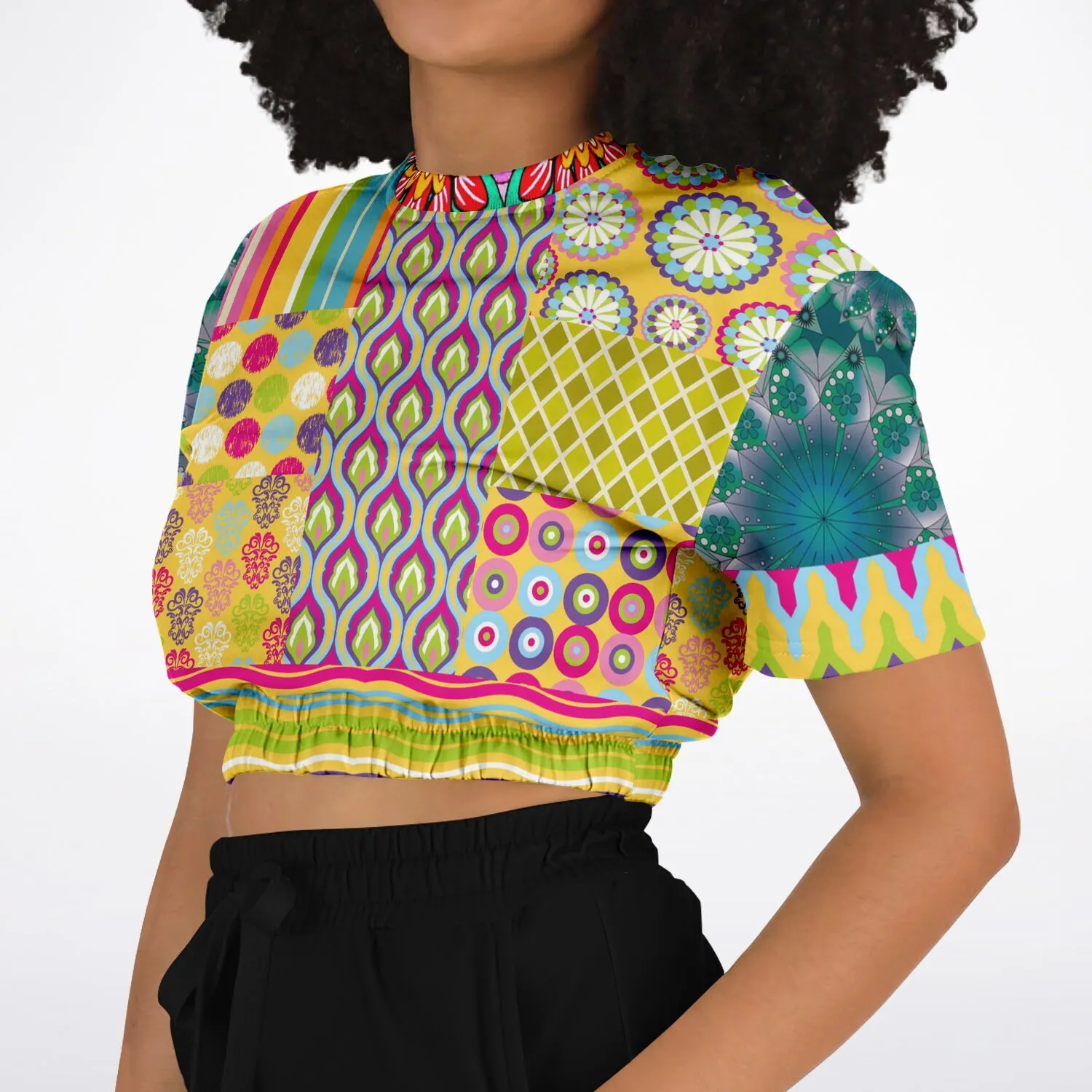 Hello Janis! Green Geo Print Short Sleeve Eco-Poly Cropped Sweater