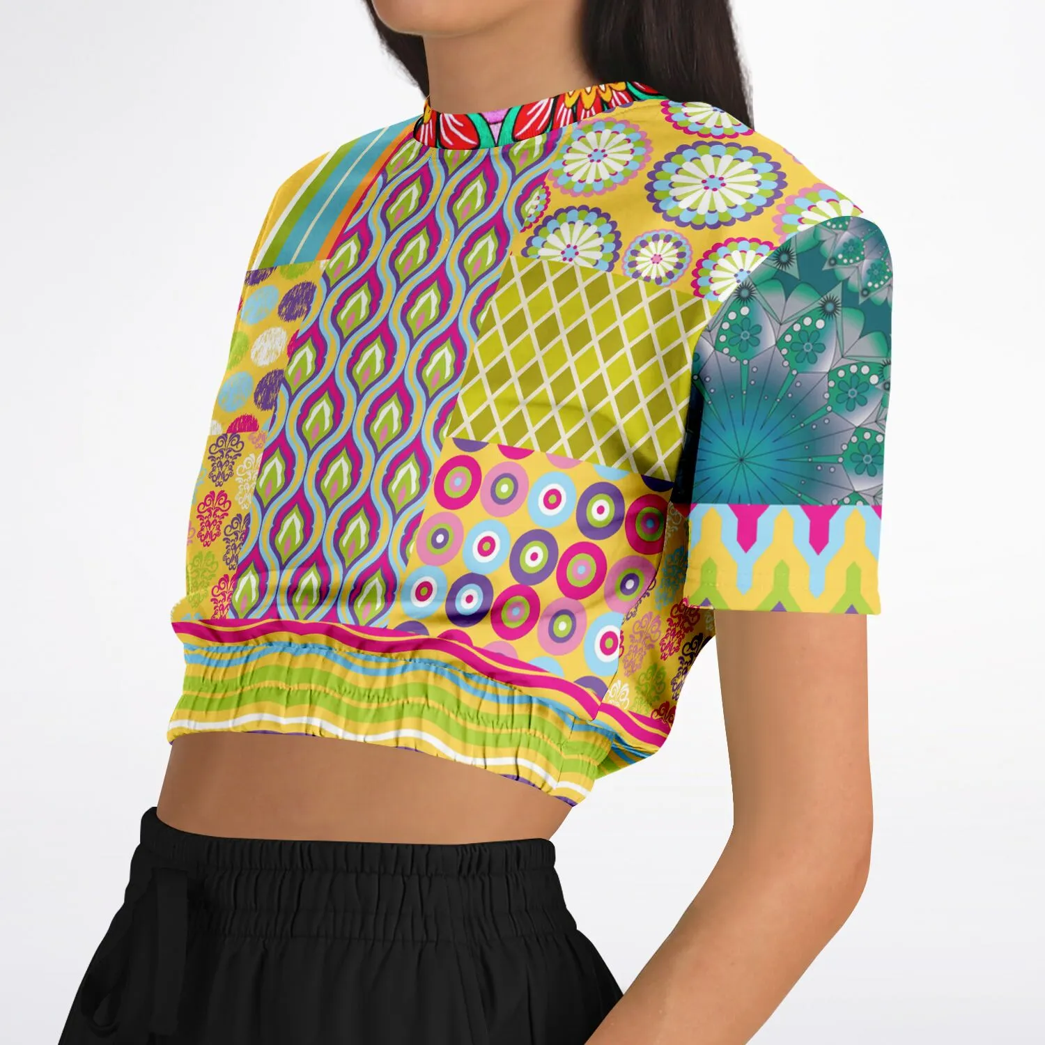 Hello Janis! Green Geo Print Short Sleeve Eco-Poly Cropped Sweater