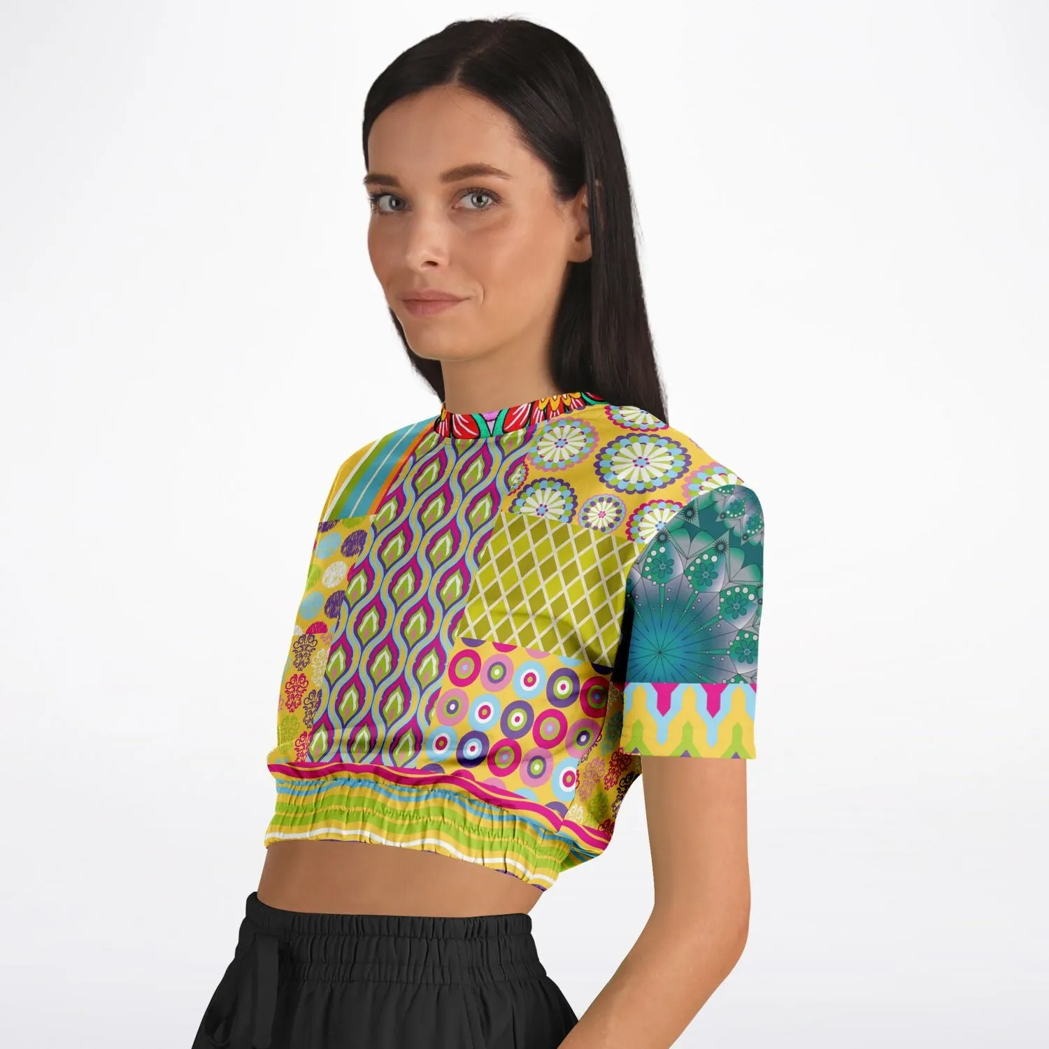 Hello Janis! Green Geo Print Short Sleeve Eco-Poly Cropped Sweater