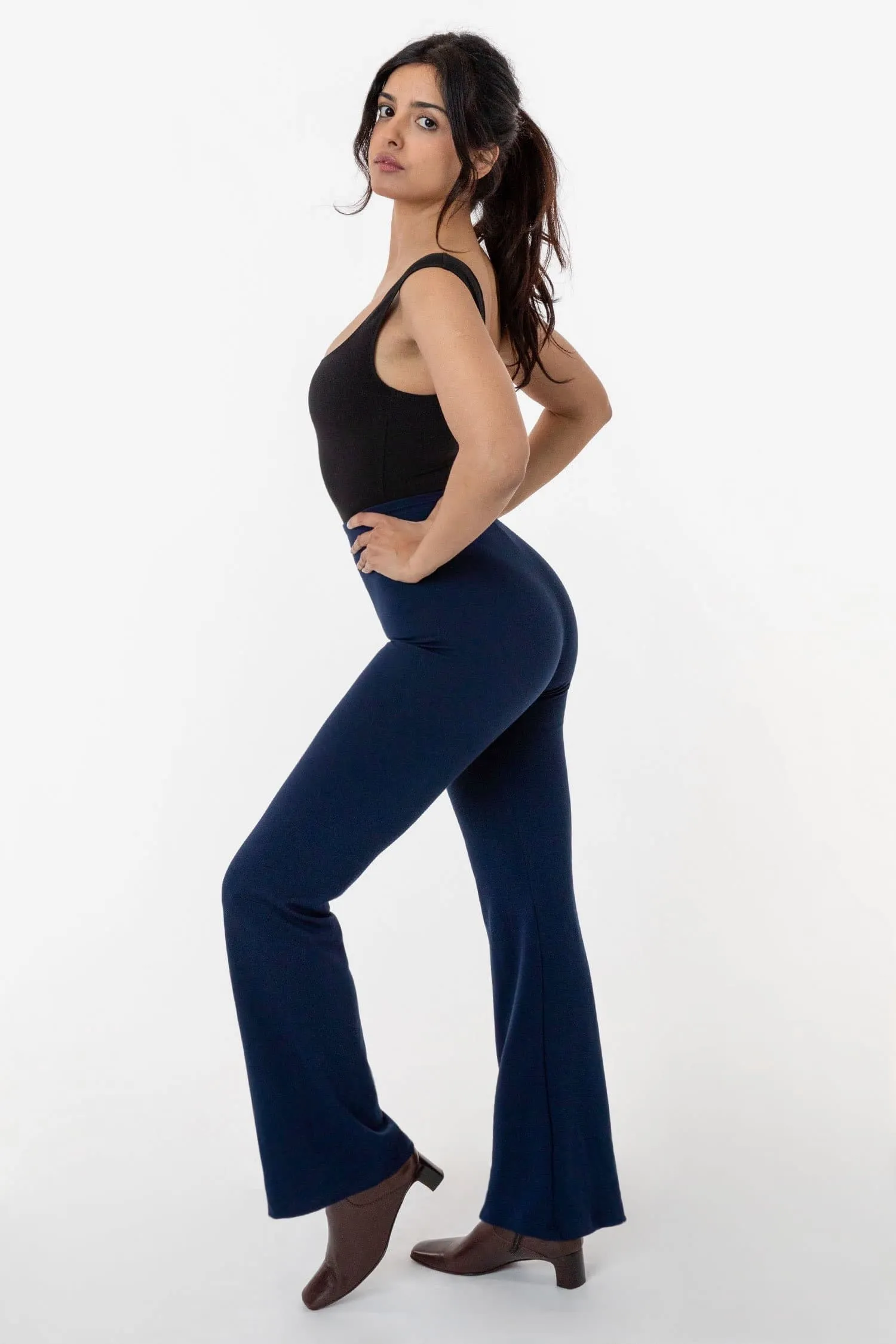 PON300 - Ponte Flared Legging