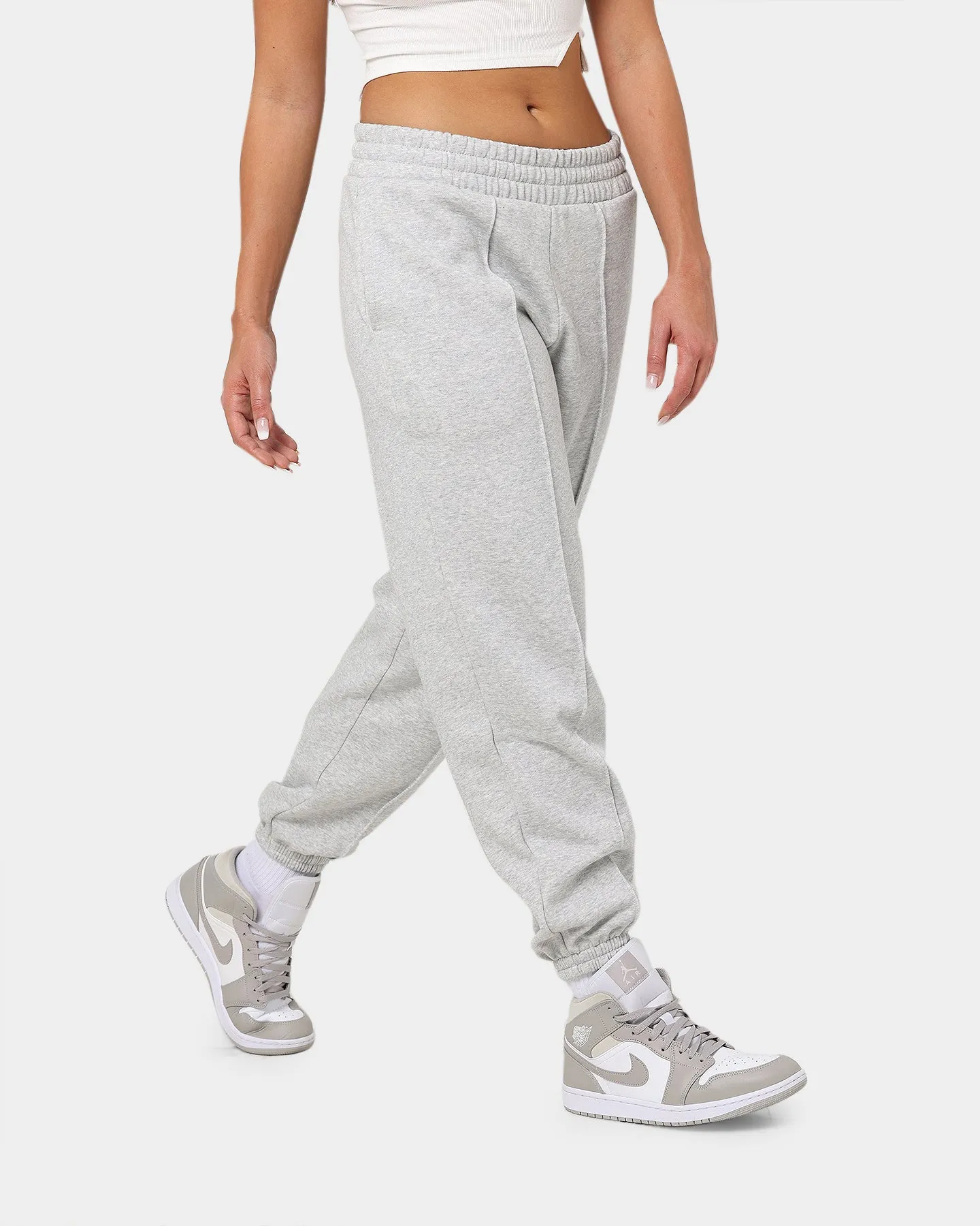 Puma Women's Classic Fleece Sweatpants Grey Heather