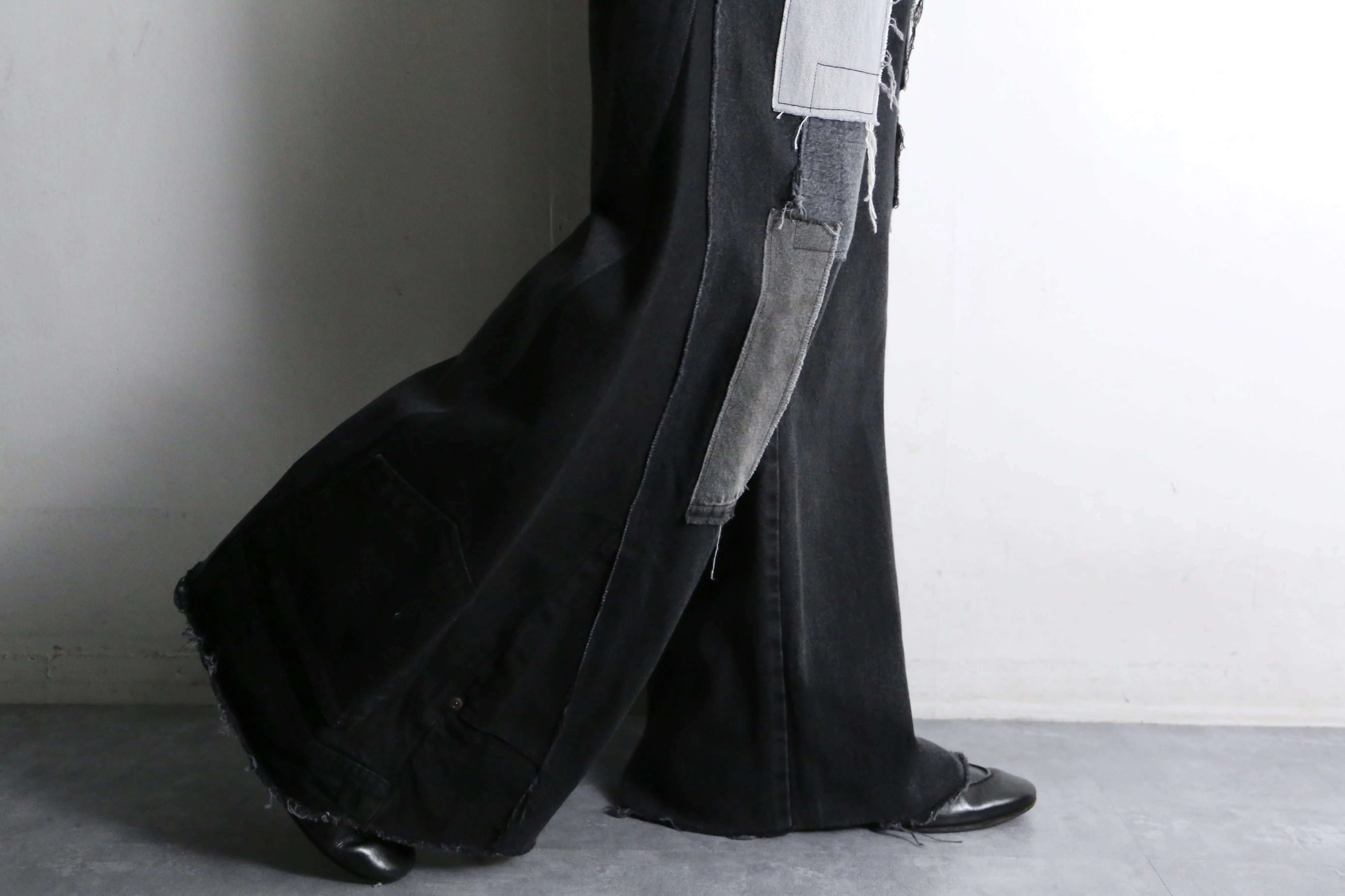 "Re:make" patchwork design black flare denim