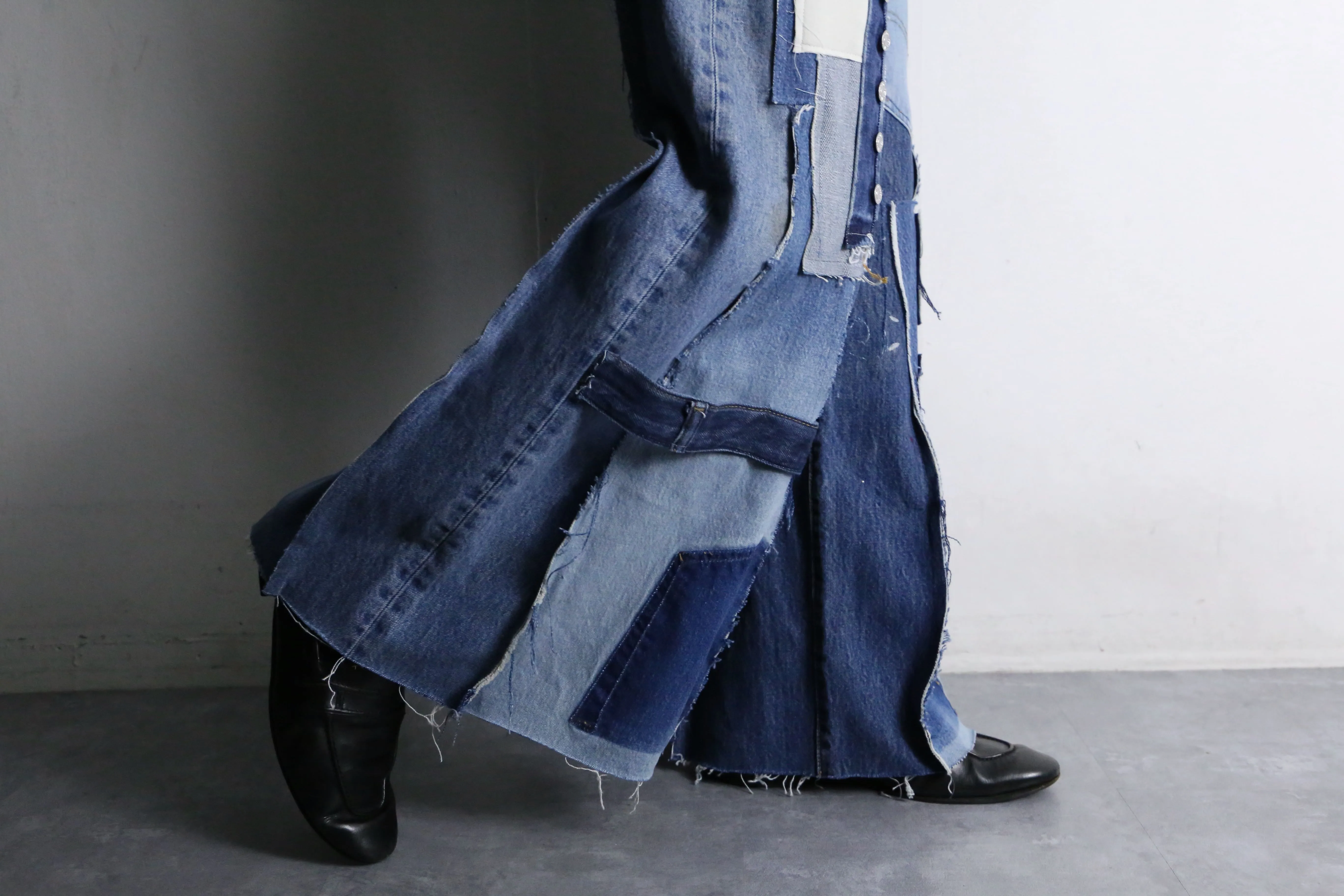 “Re:make” patchwork design super flare denim pants