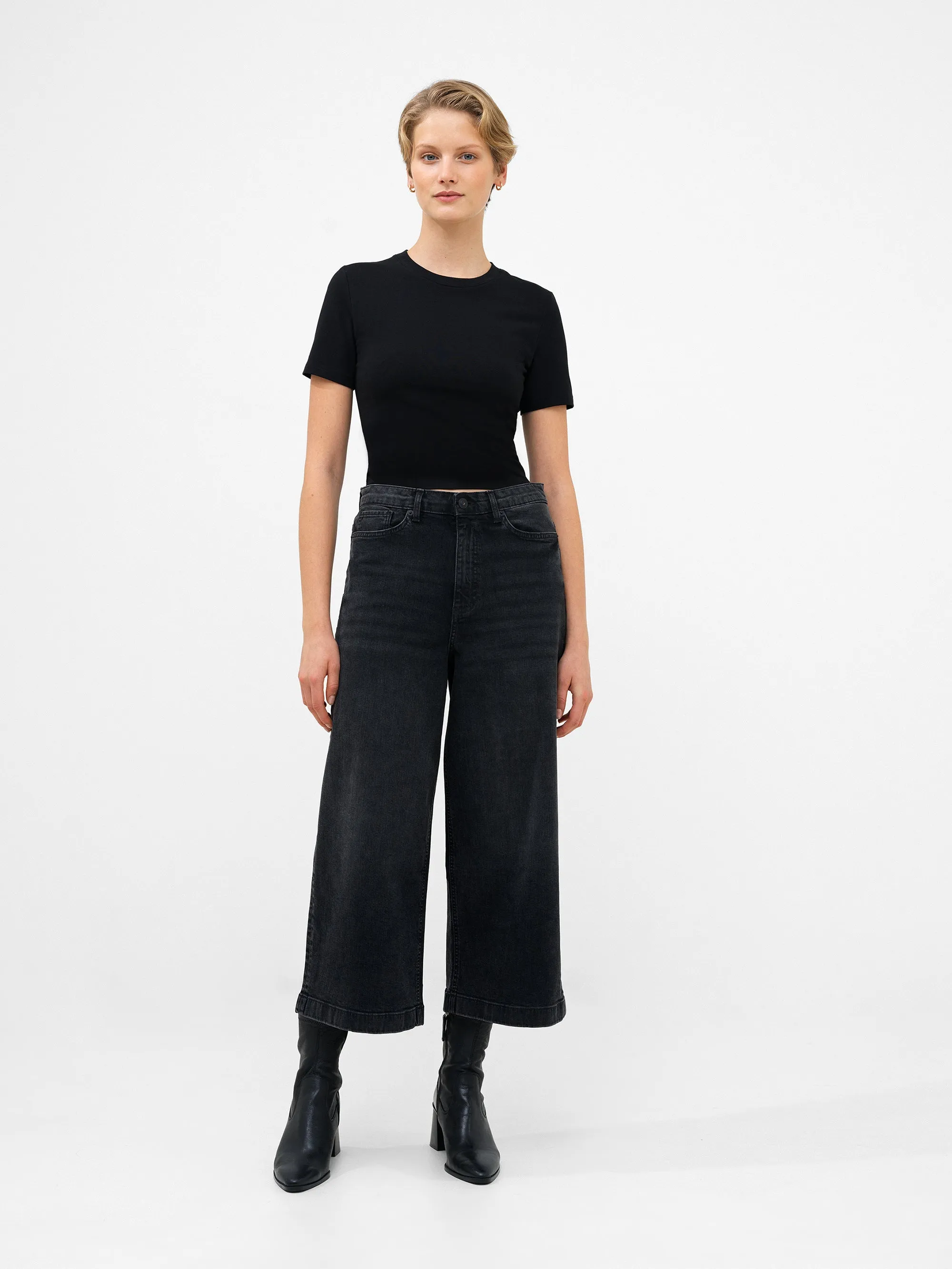 Stretch Denim Wide Leg Culottes 25 Inch