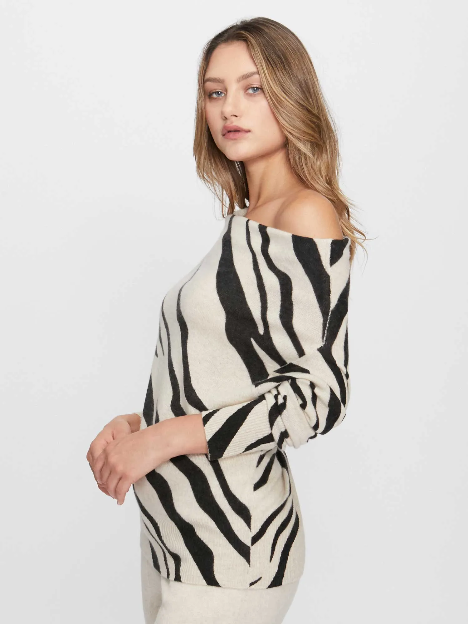 The Lori Printed Off Shoulder